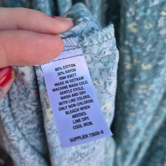 Floral Ruffle Maxi Dress - Picture 4 of 10